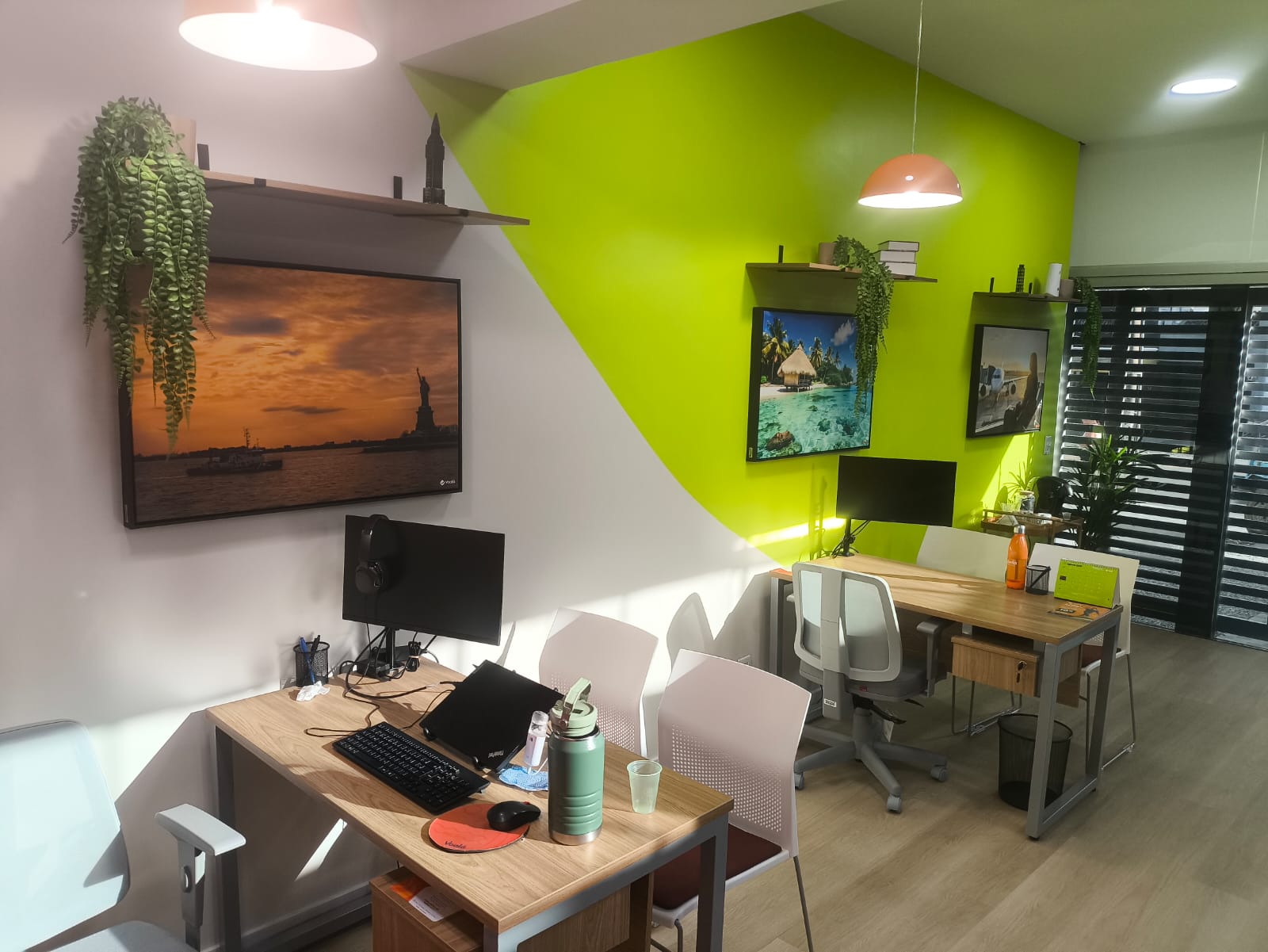 Ambiente finalizado com piso instalado